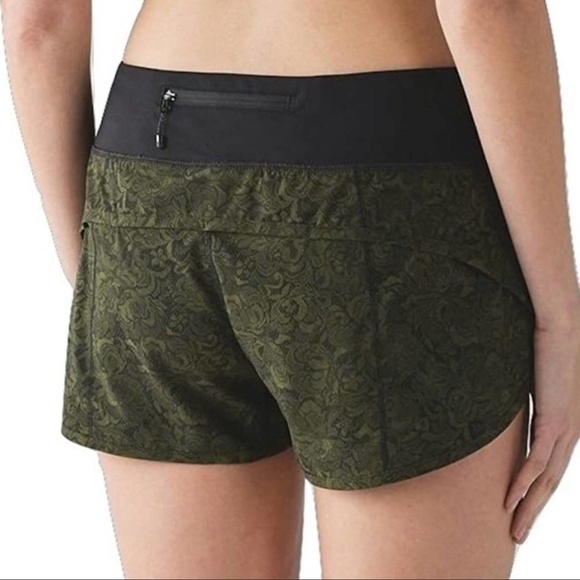 Lululemon Speed Up Short *2.5" Size 8 Green / Black 6690 - Picture 1 of 11